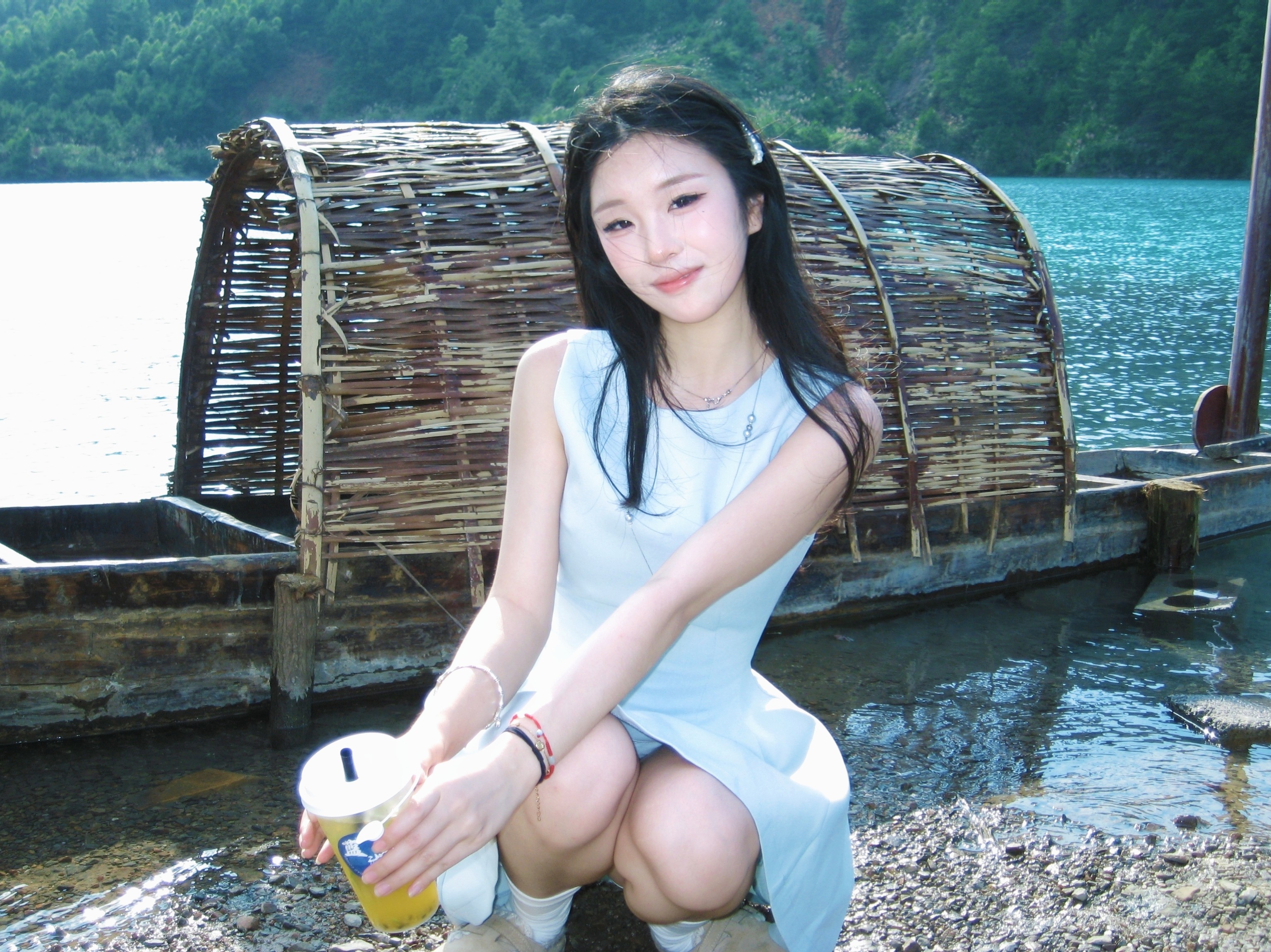 舒胡蕾夏日生日裙 法式无袖收腰设计 显瘦显高拉长比例 高级感气质满分