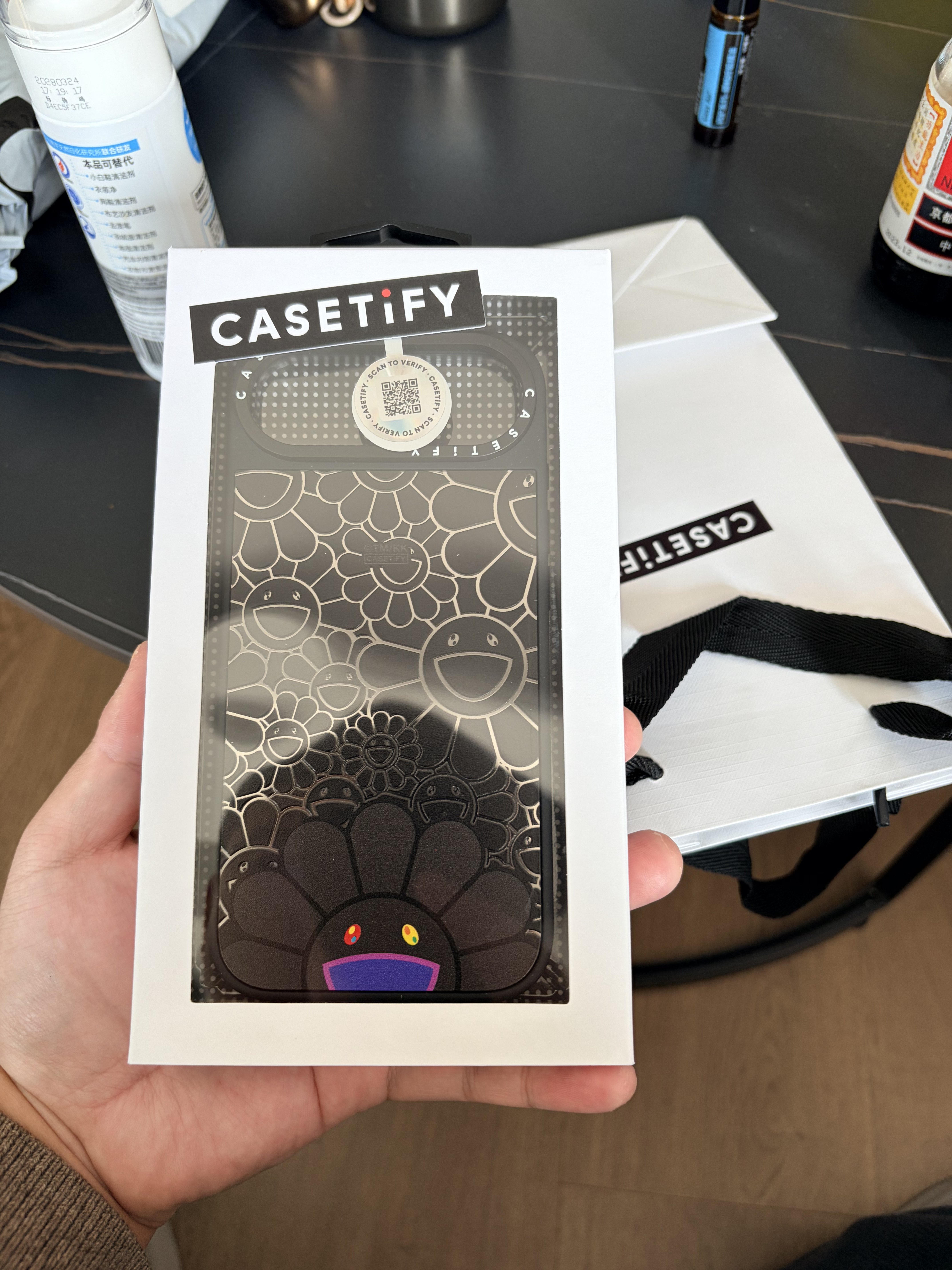 適用iPhone 16 Pro Max磁吸手機殼創意防摔KAIKAI&KIKI聯名款村上隆太陽