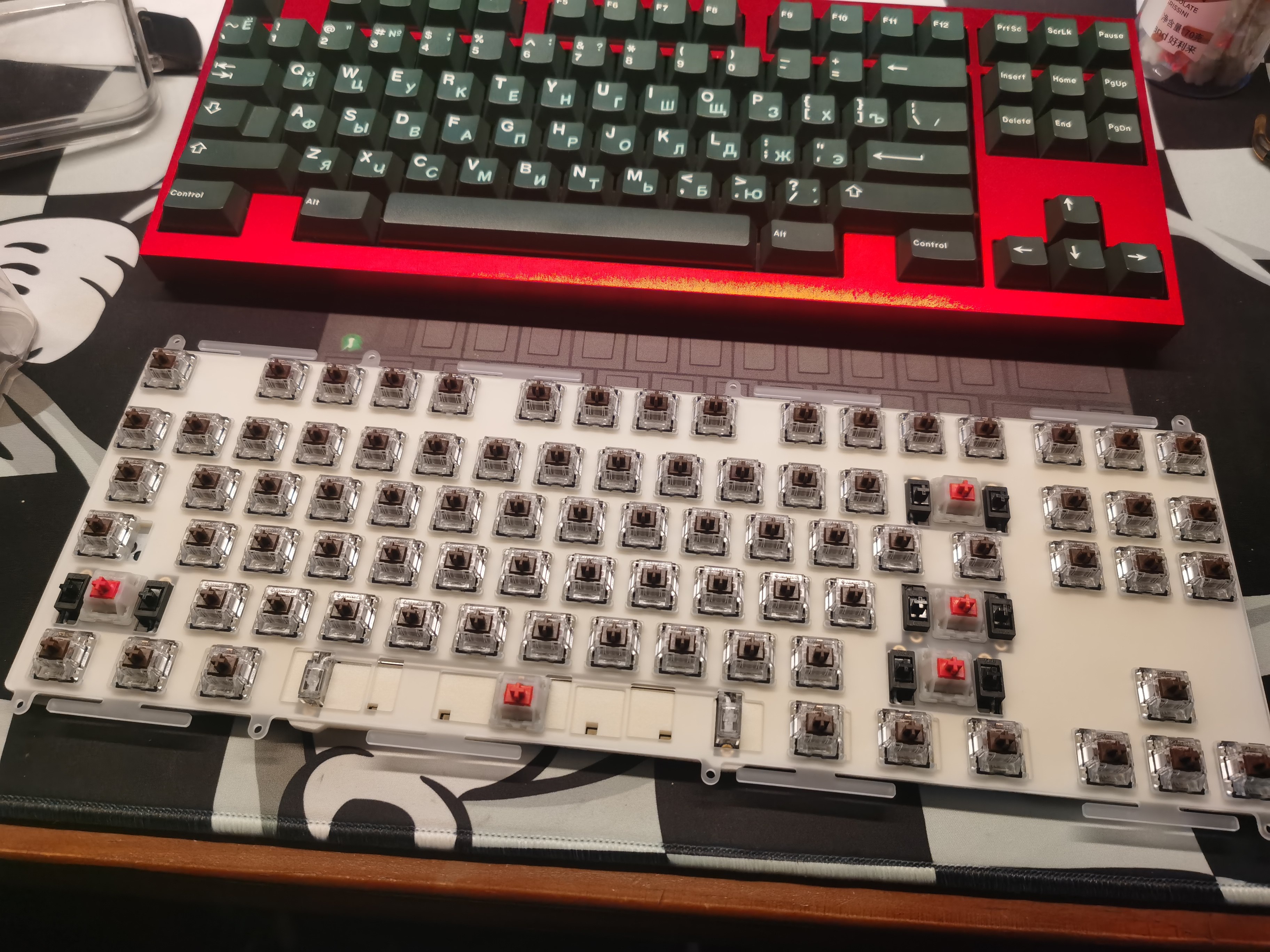 Swagkeys Transition Lite 87键透明PC塑料机械键盘全键热插拔RGB有线