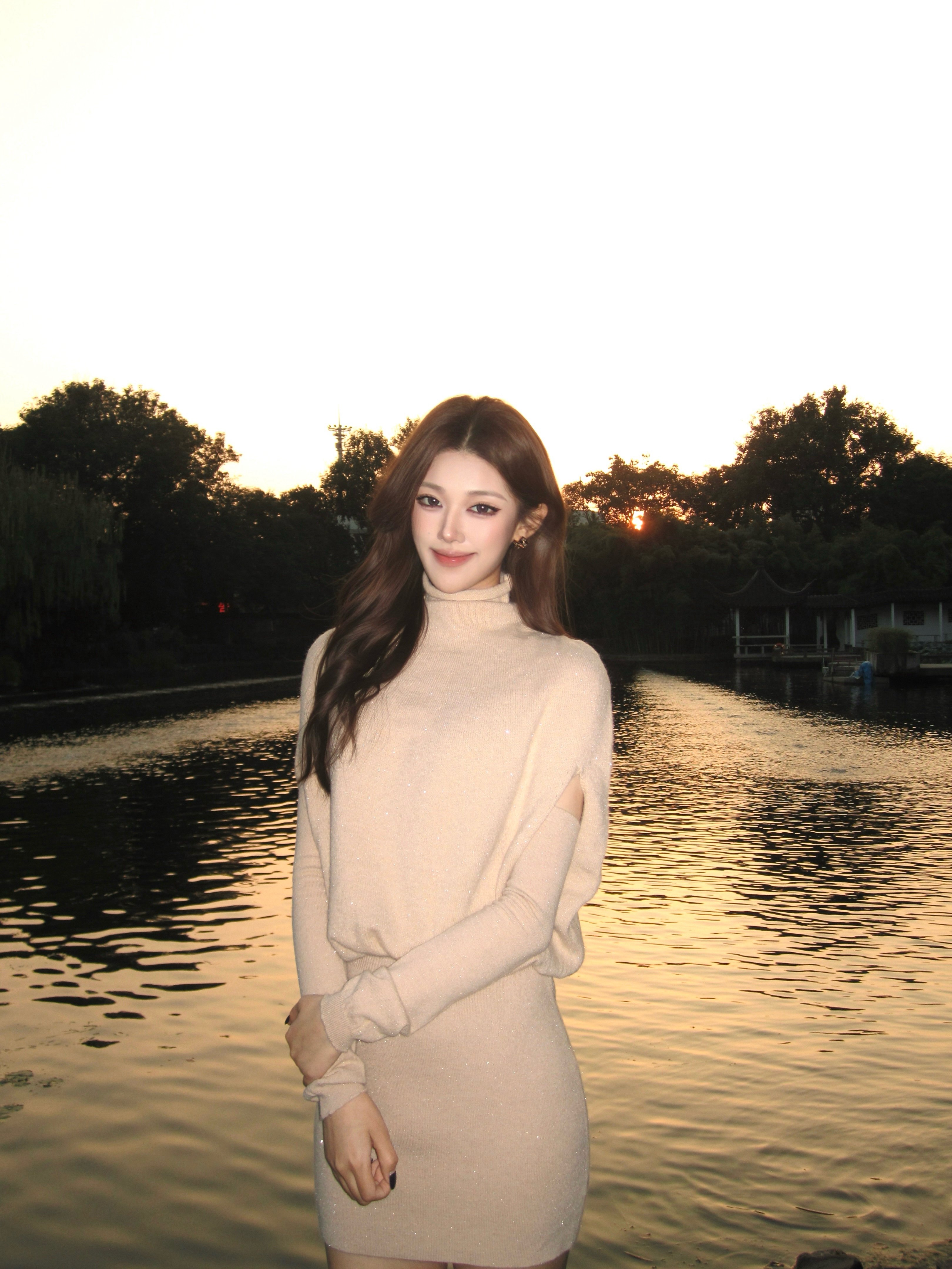 Hotdog热狗很辣【韩系姐姐】套装 高领斗篷针织连衣裙+袖套包臀短裙斗篷