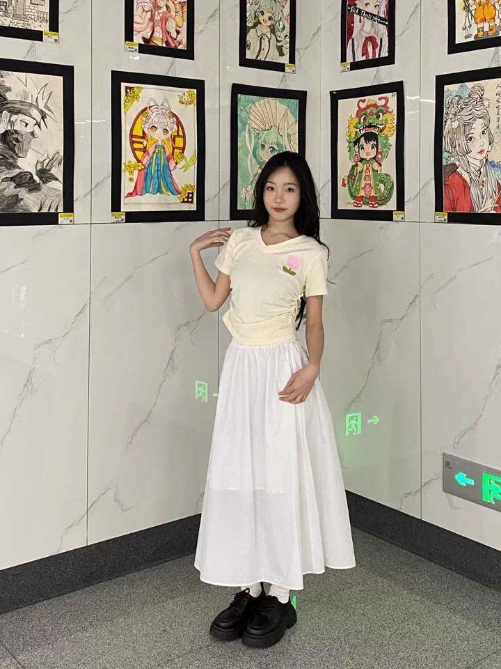 达芙妮春季厚底乐福鞋，英伦风厚底增高3-4cm小个子友好一脚蹬便捷