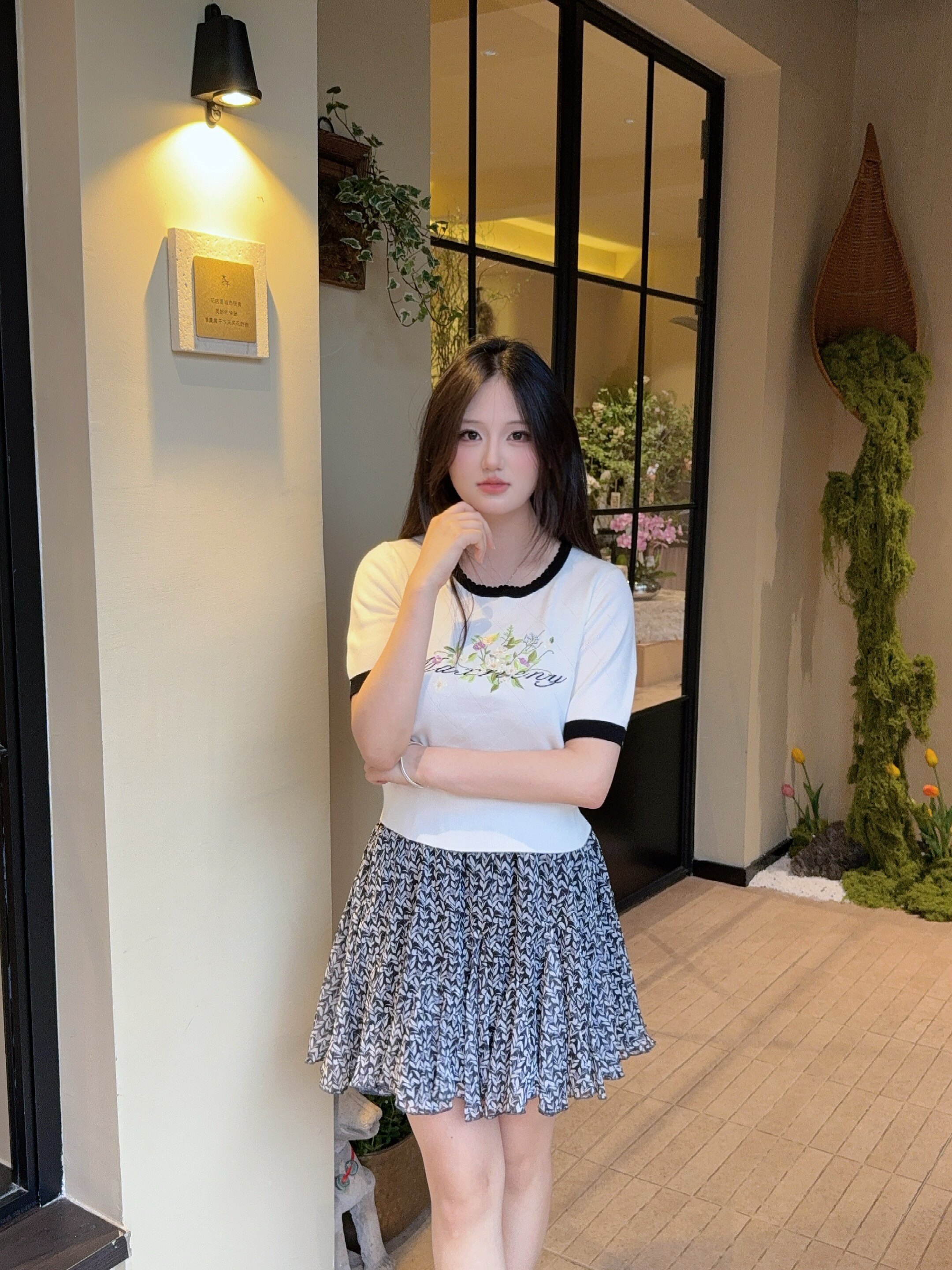 ELLE夏季法式碎花伞裙A字版型遮肉显瘦 碎花图案清新浪漫小众设计别致不撞款