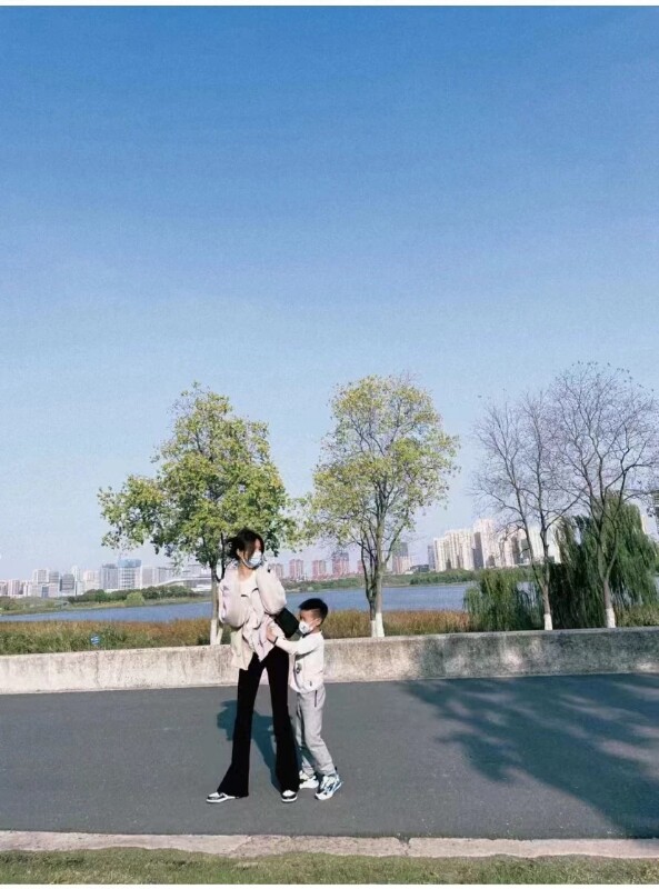 LinLin优品时尚夏季微喇鲨鱼裤 瑜伽收腹提臀一步到位 高腰设计拉长比例