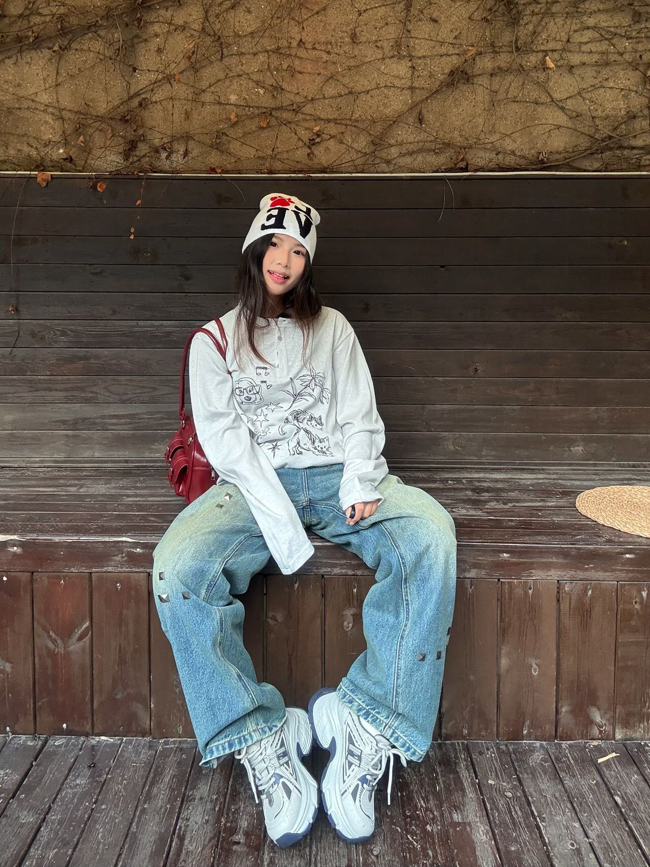 张凌赫同款百丽蓝鲸老爹鞋 灰色网面透气舒适 厚底增高拉长比例
