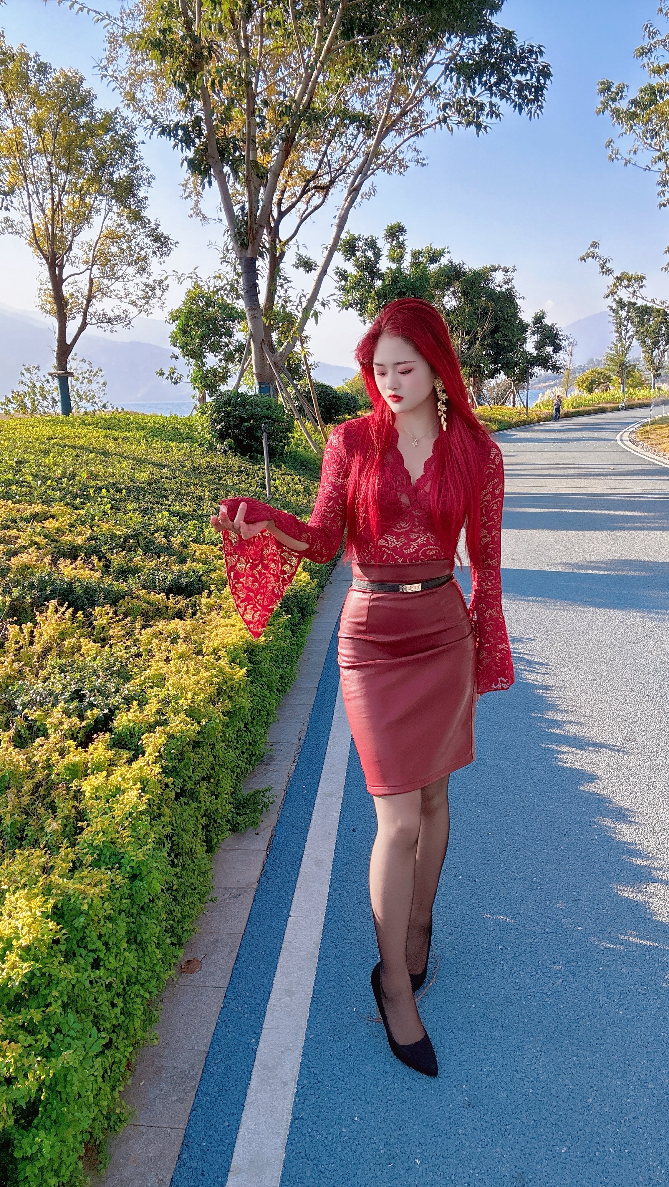 Young Girl Day韩系纯欲OL风 高腰显瘦PU皮包臀裙 中长款遮肉不压身高