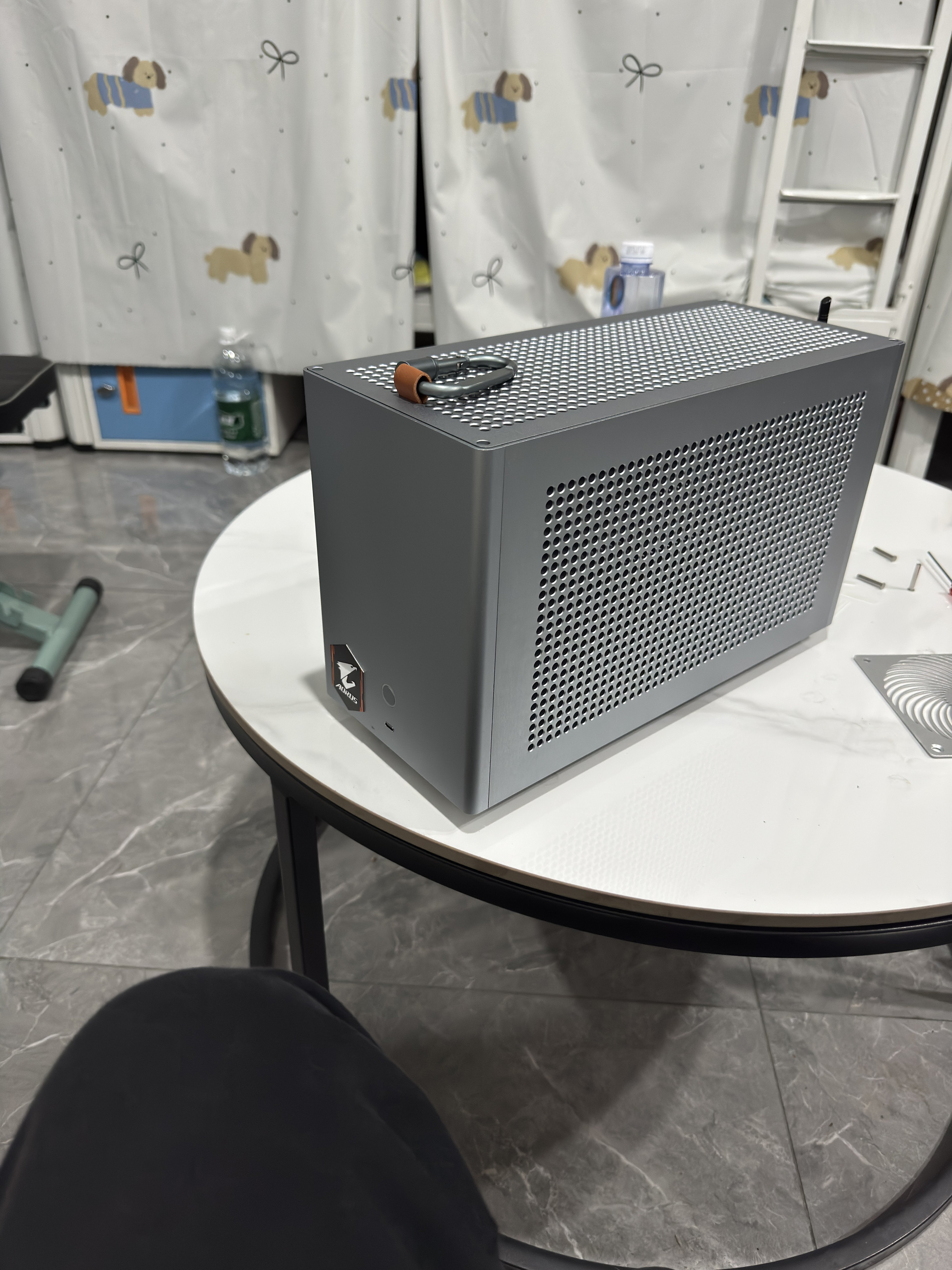 AKLLA A4 Pro ITX机箱全铝迷你机箱水冷SFX电源机箱氧化黑