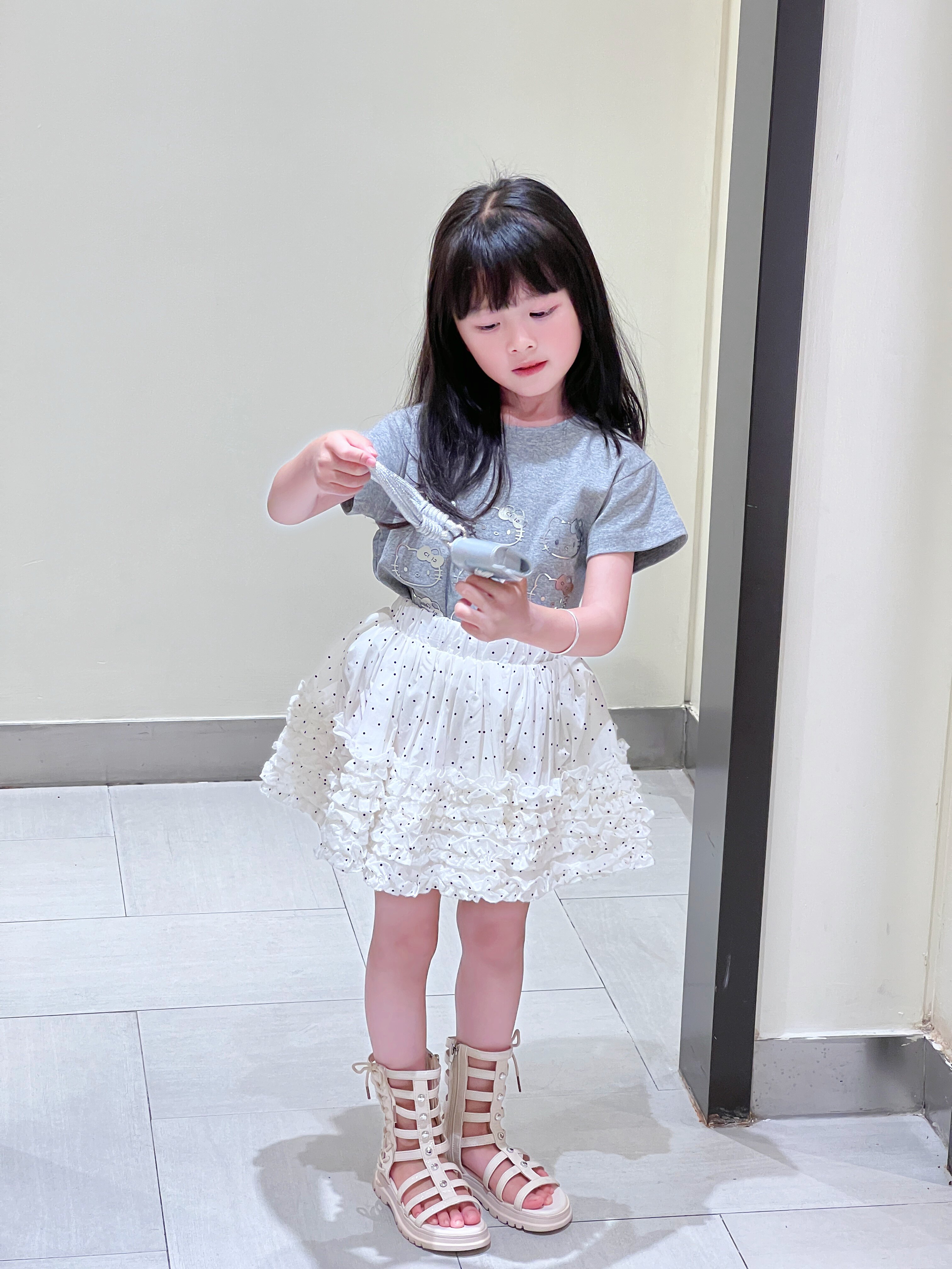 Customer photo for Grey Cat Tee, 110cm