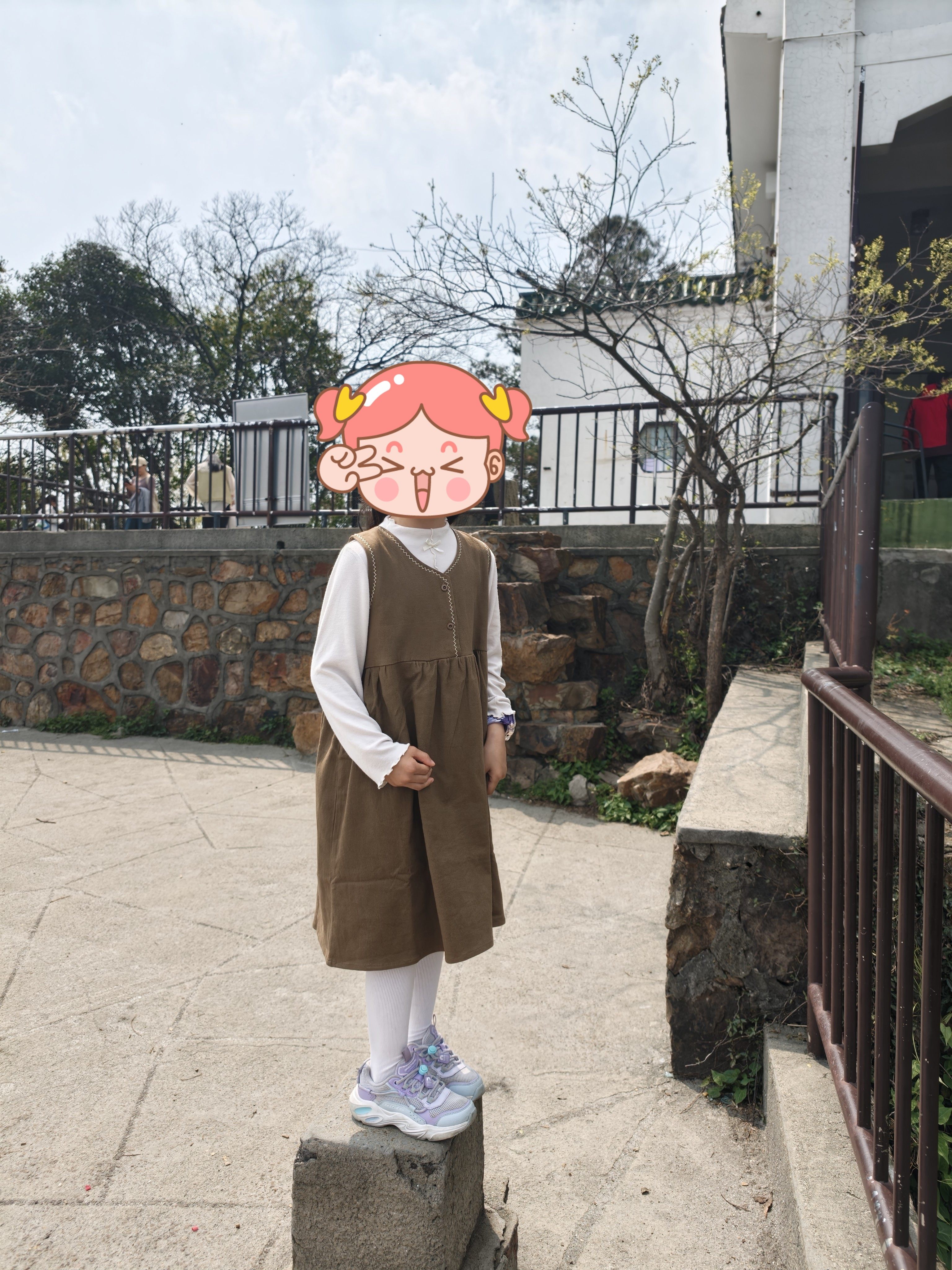 Customer photo for Khaki, 130cm