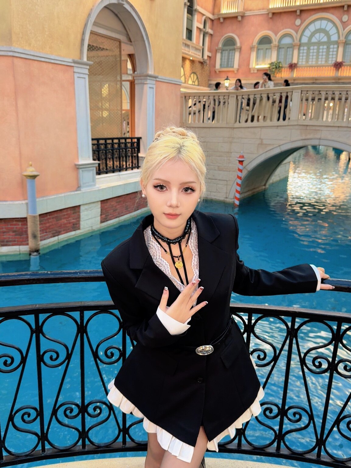 Barb Chill春季假两件西装裙,演绎属于你的千金名媛范儿