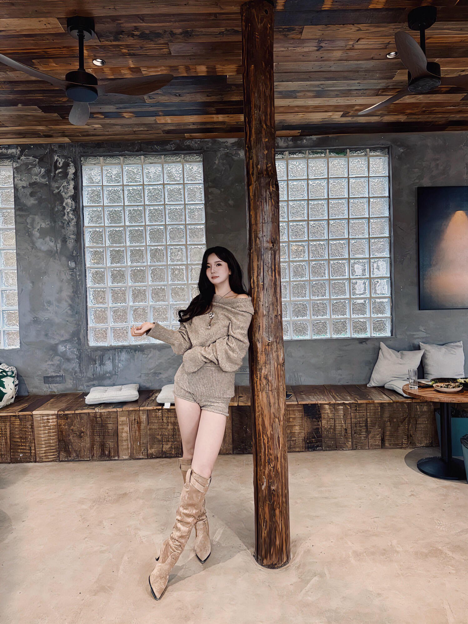 骄屿女鞋真皮尖头细跟显瘦长靴：堆堆褶皱的又甜又飒美学