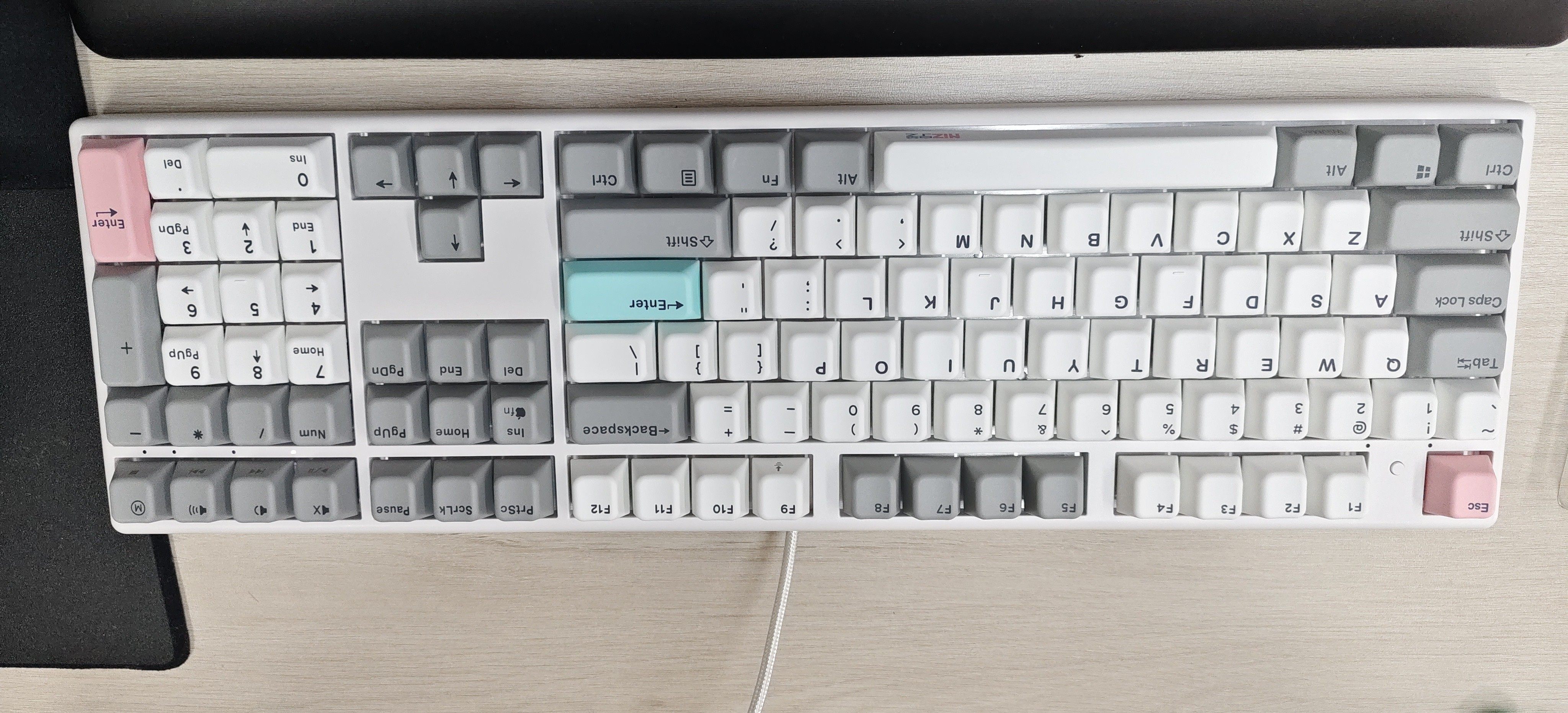 NIZ宁芝静电容键盘X87 RGB背光三模适用MAC码农用有线PBT塑胶外壳多平台