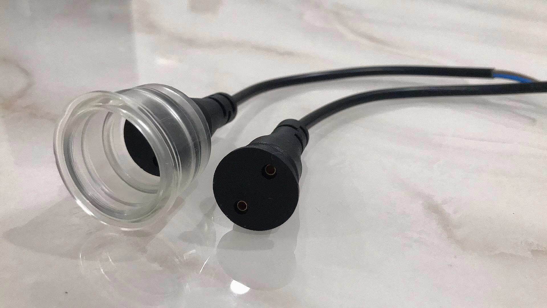 T8 Water - proof lamp head copper core tube connects plug socket lamp foothold aquatic fluorescent LED power line