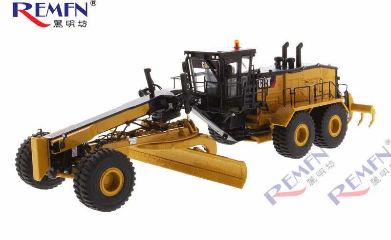 DM CAT 24 MOTOR GRADER Carter Alloy Engineering Car Model 1:50 85552