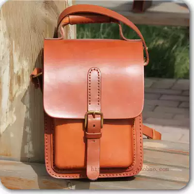 The new first layer of tanned leather handmade bag shoulder cross-over portable business bag personality retro style