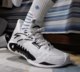 ANTA Frenzy 5th Generation Basketball Shoes Men's Christmas White 2023 Autumn Nitrogen Technology 5pro ເກີບກິລາ 112331106