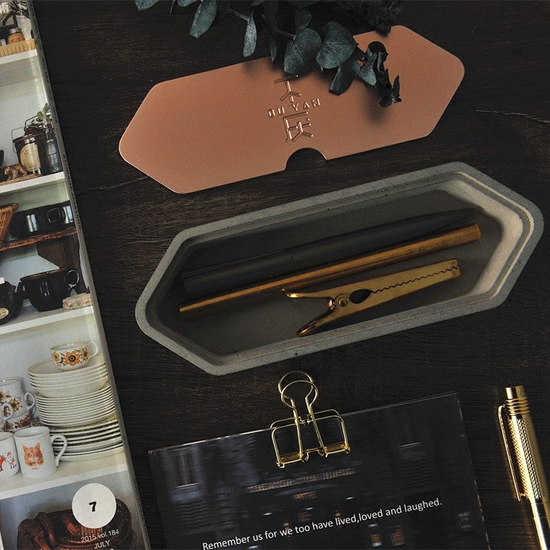 Desktop geometric cement storage box with lid Original office desk desk small items storage box