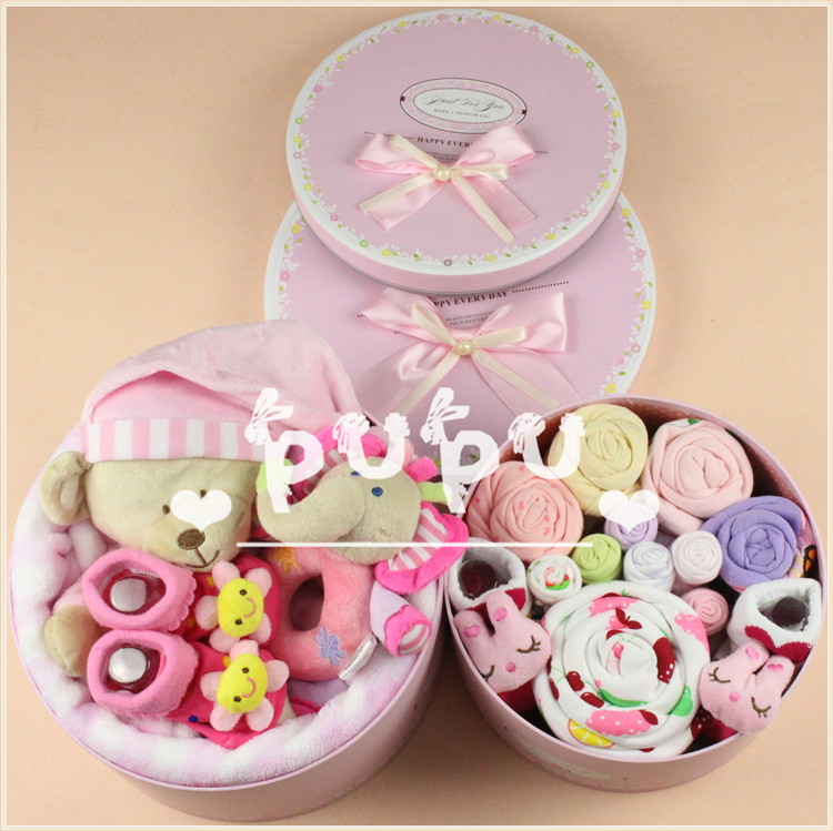 Coffret cadeau pour bébé - Vêtements + Accessoires - Ref 1953479 Image 17