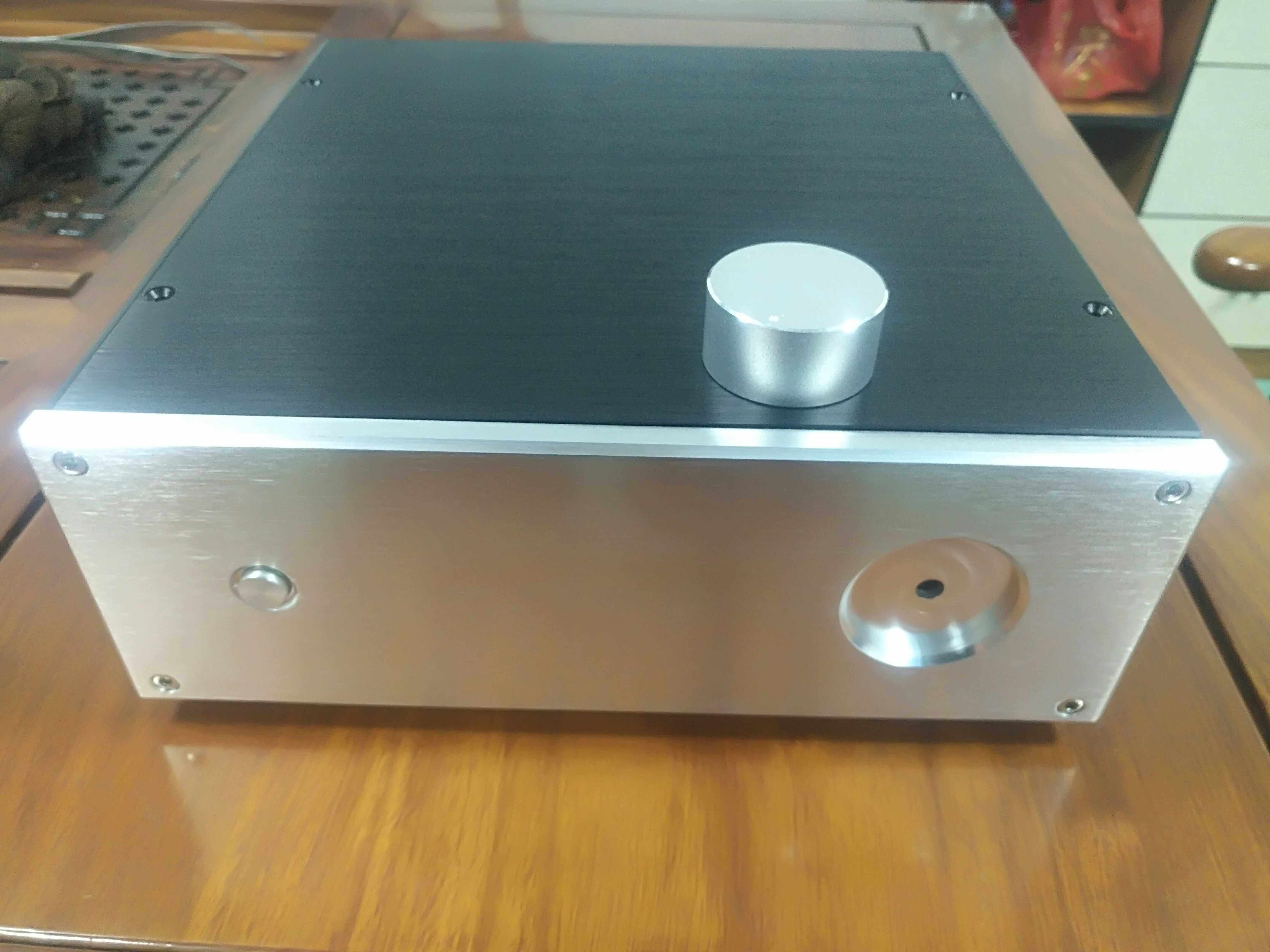 Full aluminium Host shell front and rear stage power amplifier housing aluminium extrusion type material main casing Fever Diy big power host shell liner machine shell