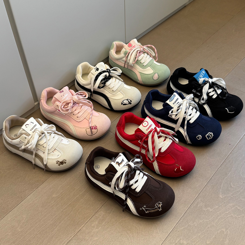 Autumn Versatile Breathable Large-Toe Shoes for Wide Feet, Casual White Sneakers, German Training Shoes, Large Size Women's Shoes 41-43 Autumn Versatile Breathable Large-Toe Shoes for Wide Feet, Casual White Sneakers, German Training Shoes, Large Size Women's Shoes 41-43