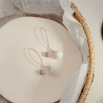 Mu Si small d cute sweet autumn and winter hair ball earrings temperament small group long earrings ear studs no earrings ear clip female