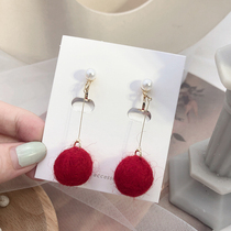 Long red hair ball autumn and winter earrings Joker personality Korean Net red temperament earrings earrings earrings earrings earrings earrings female studs