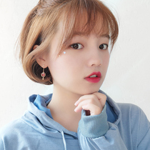 Red Stars Earrings Cute Day Ensemble Sweet girl Heart Ear Pendant Fresh personality Temperament Ear-less Ear Clip