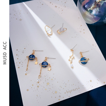 Mousse Small D Asymmetrical Planet Earrings Ins ETHOS WITHOUT EAR CLIP WOMEN EARRINGS SMALL CROWD DESIGN SENSUAL SENSUAL ACCESSORIES