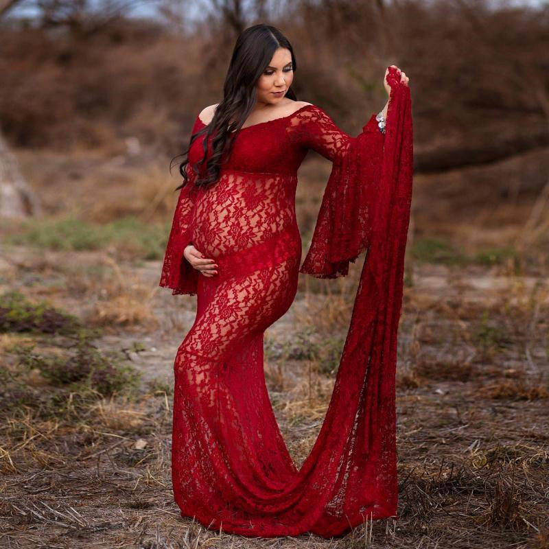 European and American V-led pregnant woman photographed with trumpeter lace super long trailing skirt gestation floating in long skirt photographic clothing 1