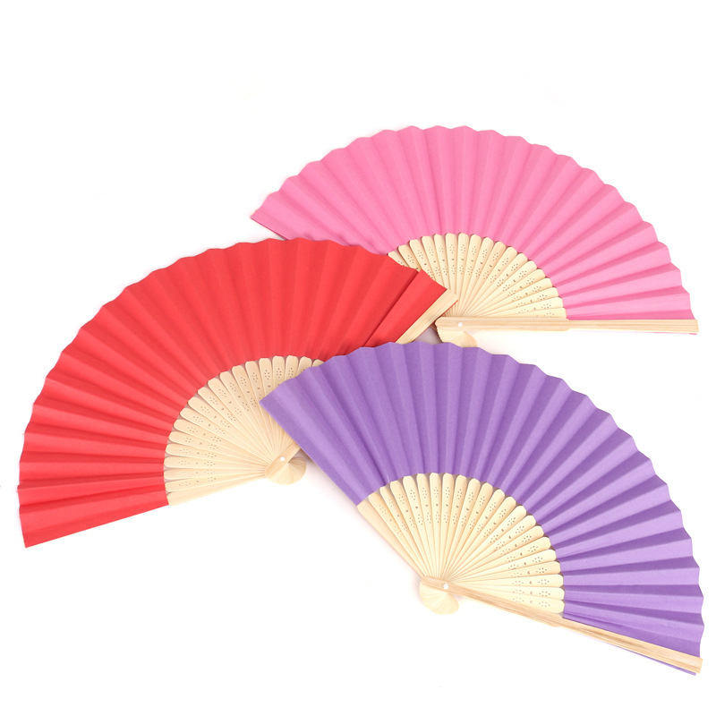 Tự làm màu gấp fan trẻ em của sơn màu trắng fan mẫu giáo sáng tạo nguyên liệu handmade quạt giấy