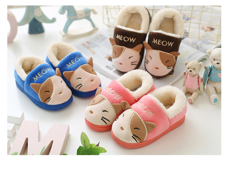 Pantoufles enfants en suède pour hiver - semelle plastique - Ref 1018252 Image 36