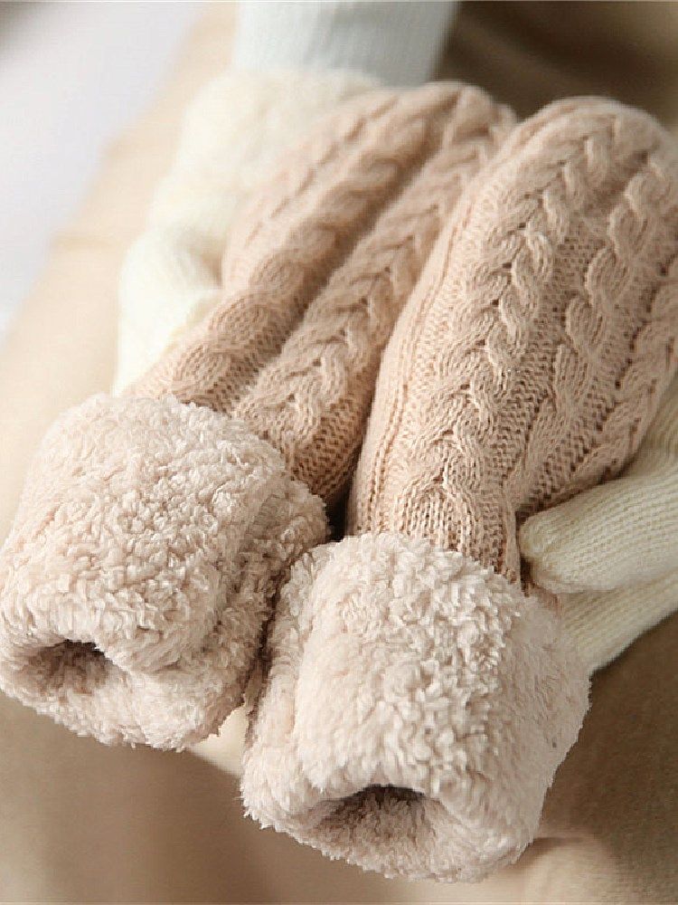 Peijin Knitted Wool Gloves Ladies Winter Mohair Flip Hemp Flower Thickened Warm Mitten Gloves