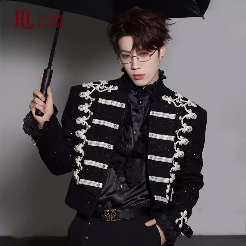 Luzhuo Celebrity-Inspired Palace-Style Black Heavy Embroidery Jacket for Men with Stand Collar and Sequins for Stage Performance, Trendy Luzhuo Celebrity-Inspired Palace-Style Black Heavy Embroidery Jacket for Men with Stand Collar and Sequins for Stage Performance, Trendy