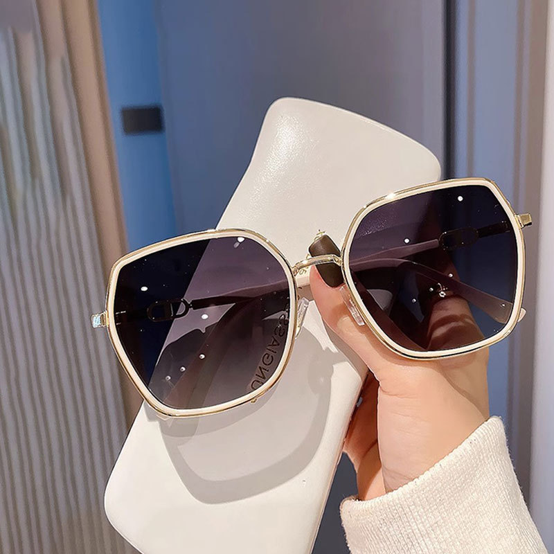 Parsonway Sunglasses for Women 2026 New Model, Uv Protection, Slimming Effect for Large Faces, Polarized Sunglasses with a High-End Feel for Driving