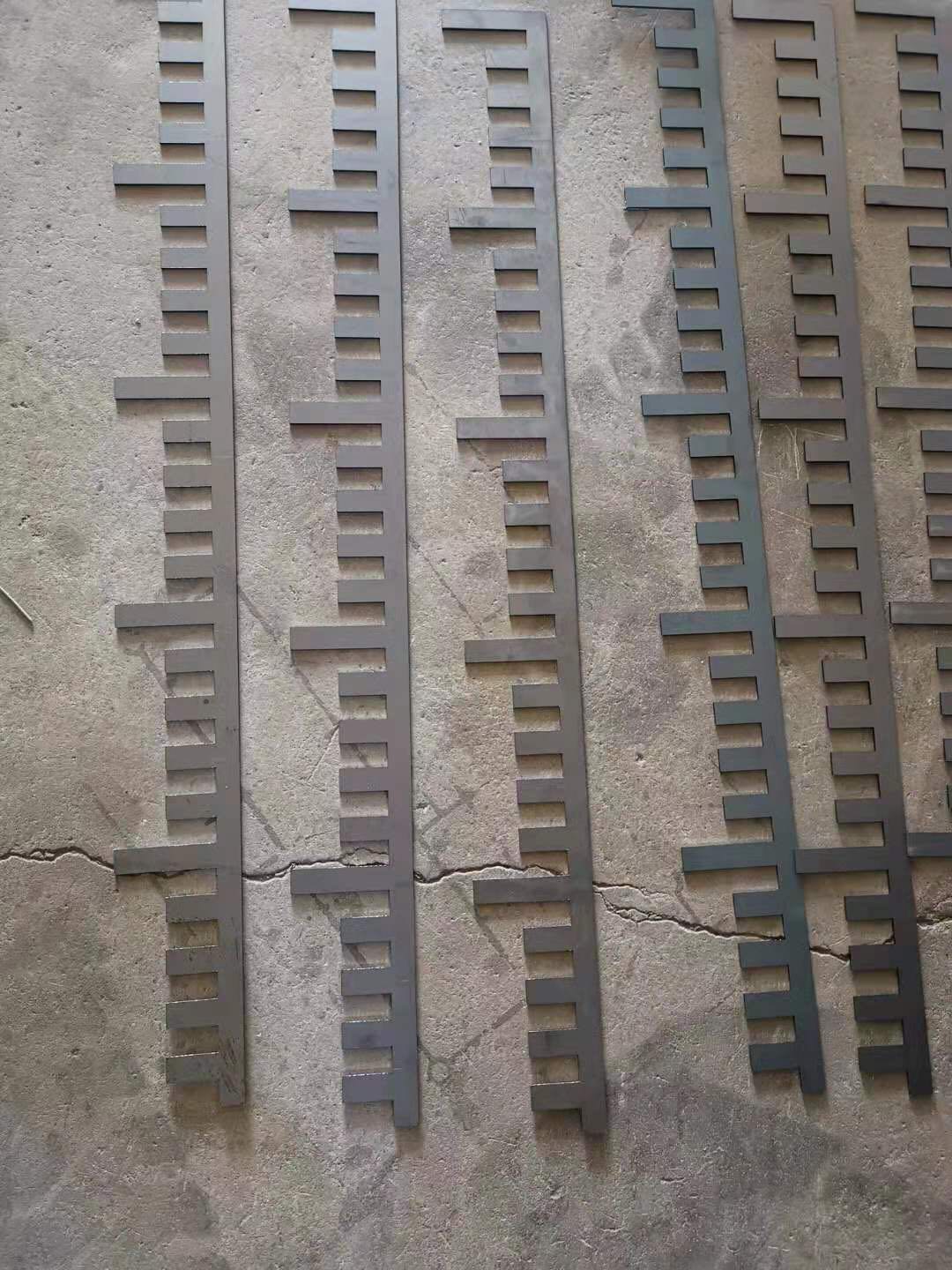 Marine water line can be welded with 3 thick carbon steel specialties customized various size water level lines