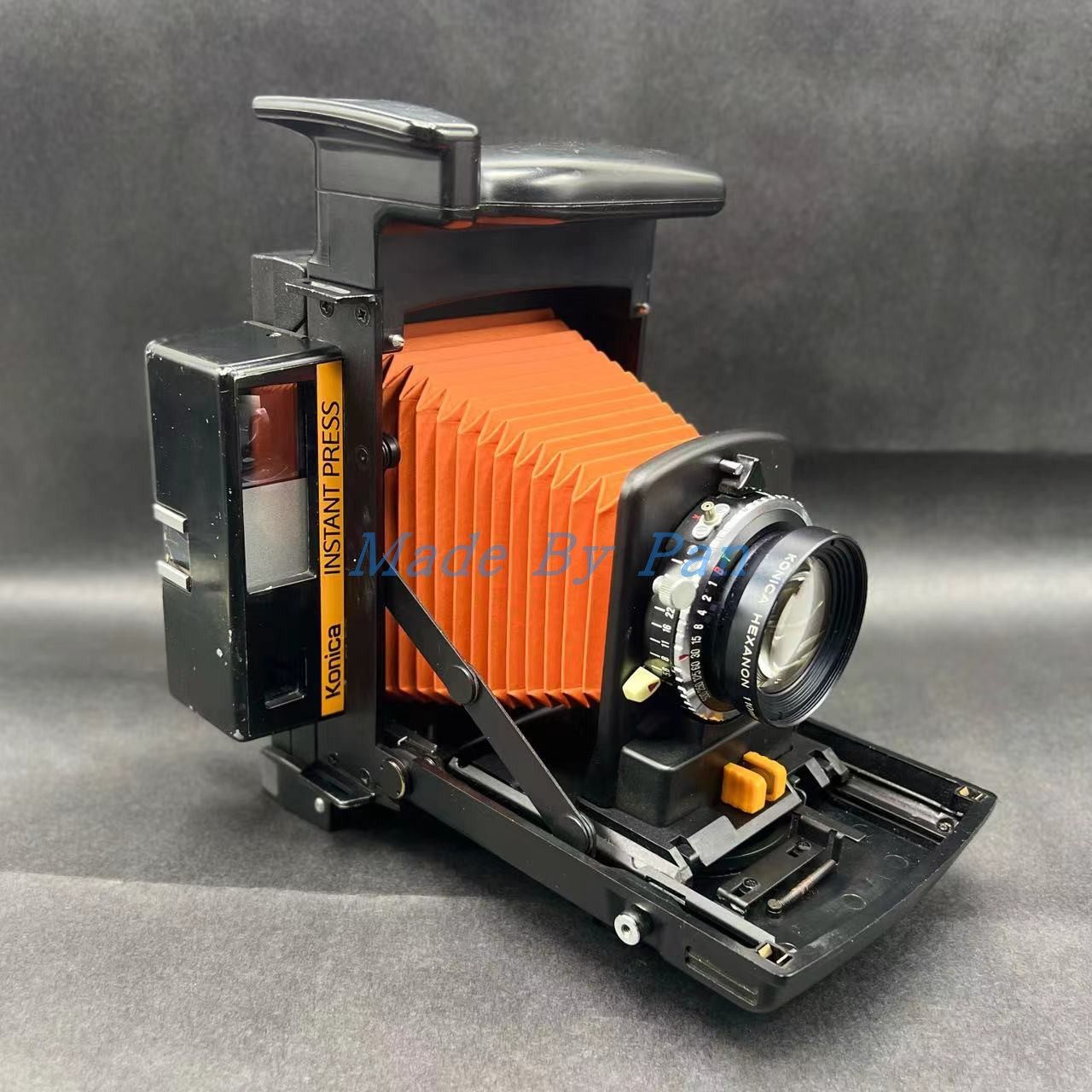 Konica instant press orange leather tone: retro photography's new