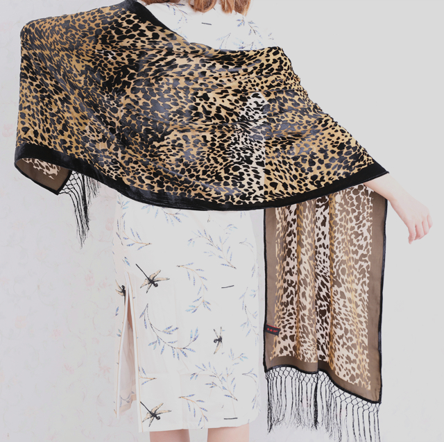 Autumn and winter warm mulberry silk shawl aristocratic atmosphere BAO WEN silk velvet scarf with cheongsam