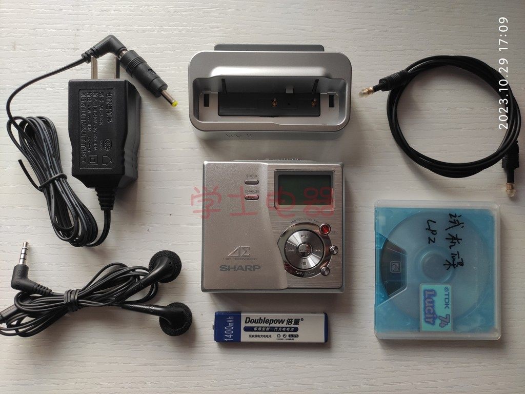 SHARP MD-DR77-B SHARP 1bitポータブルMDレコーダー MD-DR77-B SHARP