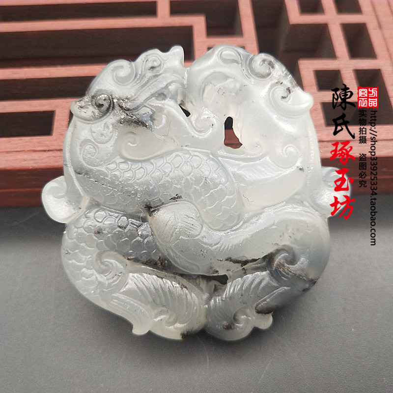 Xiuyu ink floating flower dragon and phoenix jade pendant men and women neck ornaments pendant dragon and phoenix couple models jade pendant jade brand antique dragon