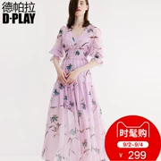 DPLAY2018 Mùa Hè Mới Châu Âu và Mỹ Nền Tảng In V-Cổ Đèn Lồng Tay Áo Eo Xếp Li Bãi Biển Dress Sleeve Dress