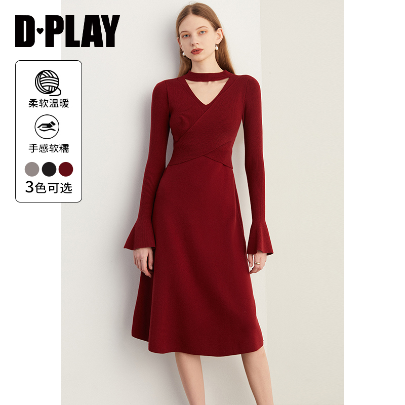 DPLAY 2025 春の新スタイルのハイエンドレッドニット長袖ドレススリムセータースカート女性のための