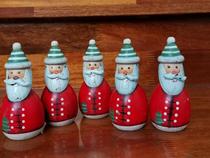  Defect treatment Product description Tin wood red grandpa mini small ornaments Single price random delivery