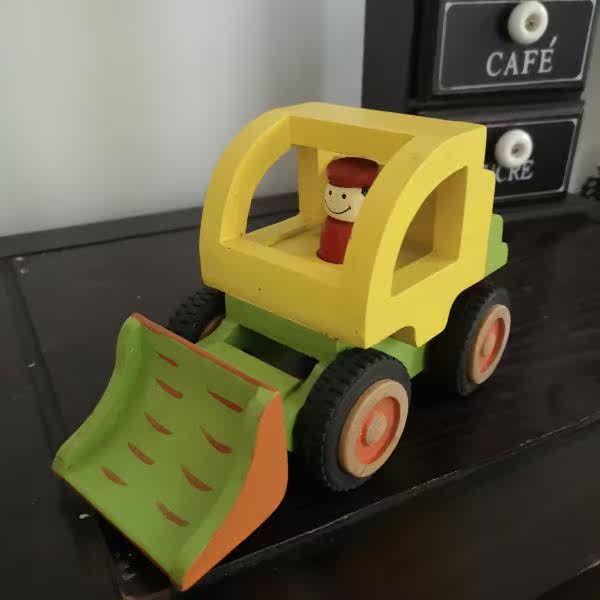 Exit stock wooden car model old car wooden car collection antique cars nostalgia green shovel