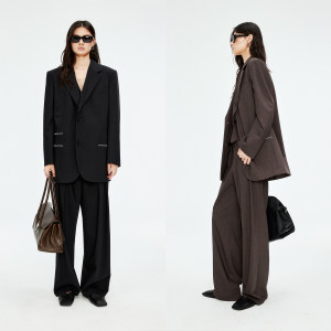 Mrs Studios Silk Wool Stylish Gentleman Silhouette Topstitched Suit/Vest/Polar Trousers