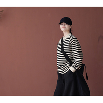 One old original spring black and white thick striped Australian cotton high quality terry cloth semi high collar knitted pullover T-shirt 5183