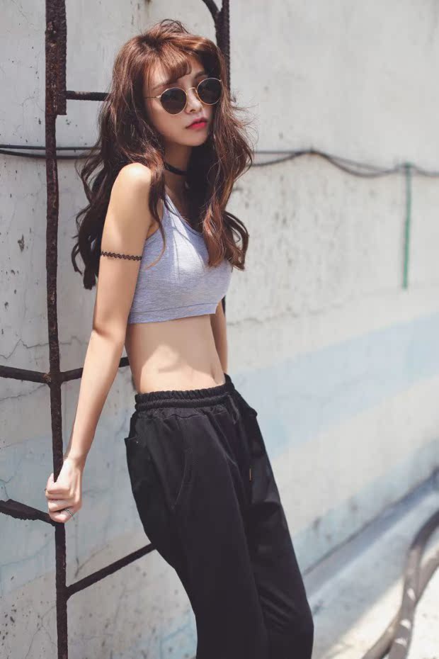 Modal girl bra quấn ngực ống top Y chéo quai vest nửa dưới với áo lót thể thao pad áo ngực hở lưng