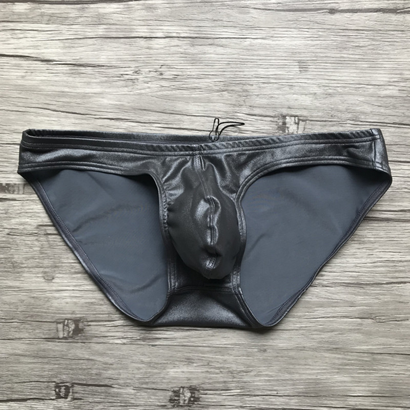 Fearless Captain Male Quần lót gợi cảm Sân khấu Hiển thị Hộp đêm T-Đài Loan cho thấy Túi đeo chéo Faux Leather Brief sịp sắt