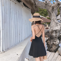 Black beach dress female summer little man backless slim suspender dress Sanya seaside photo holiday small black dress