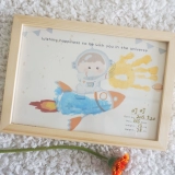 Космонавт, детские отпечатки рук, сувенир, подарок на день рождения