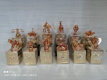 Holy clothes myth Dreambox Saint suitcase all metal Gold Saint Saint suitcase port production with nameplate