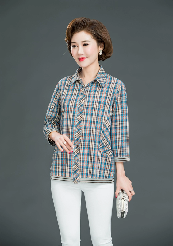 Áo sơ mi cotton cotton bảy điểm tay áo 40-50 ông già áo trung niên nữ cỡ lớn cotton giản dị - Quần áo của mẹ